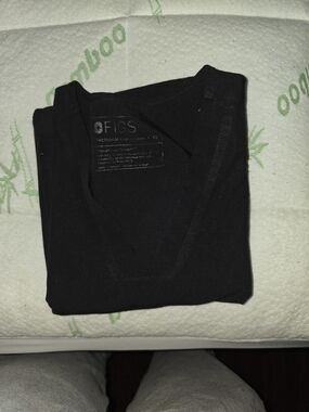 Figs Black Women's V-Neck Top